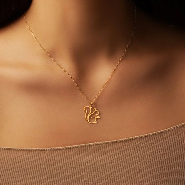 Squirrel Elegance Pendant
