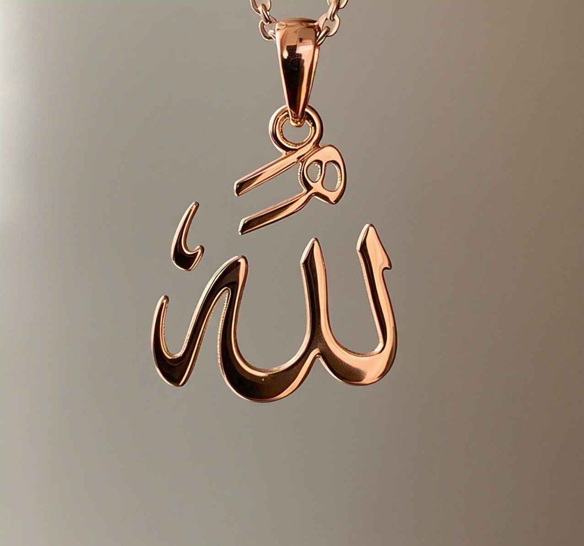 Arabic Pendant With Name – Personalized Custom Jewelry