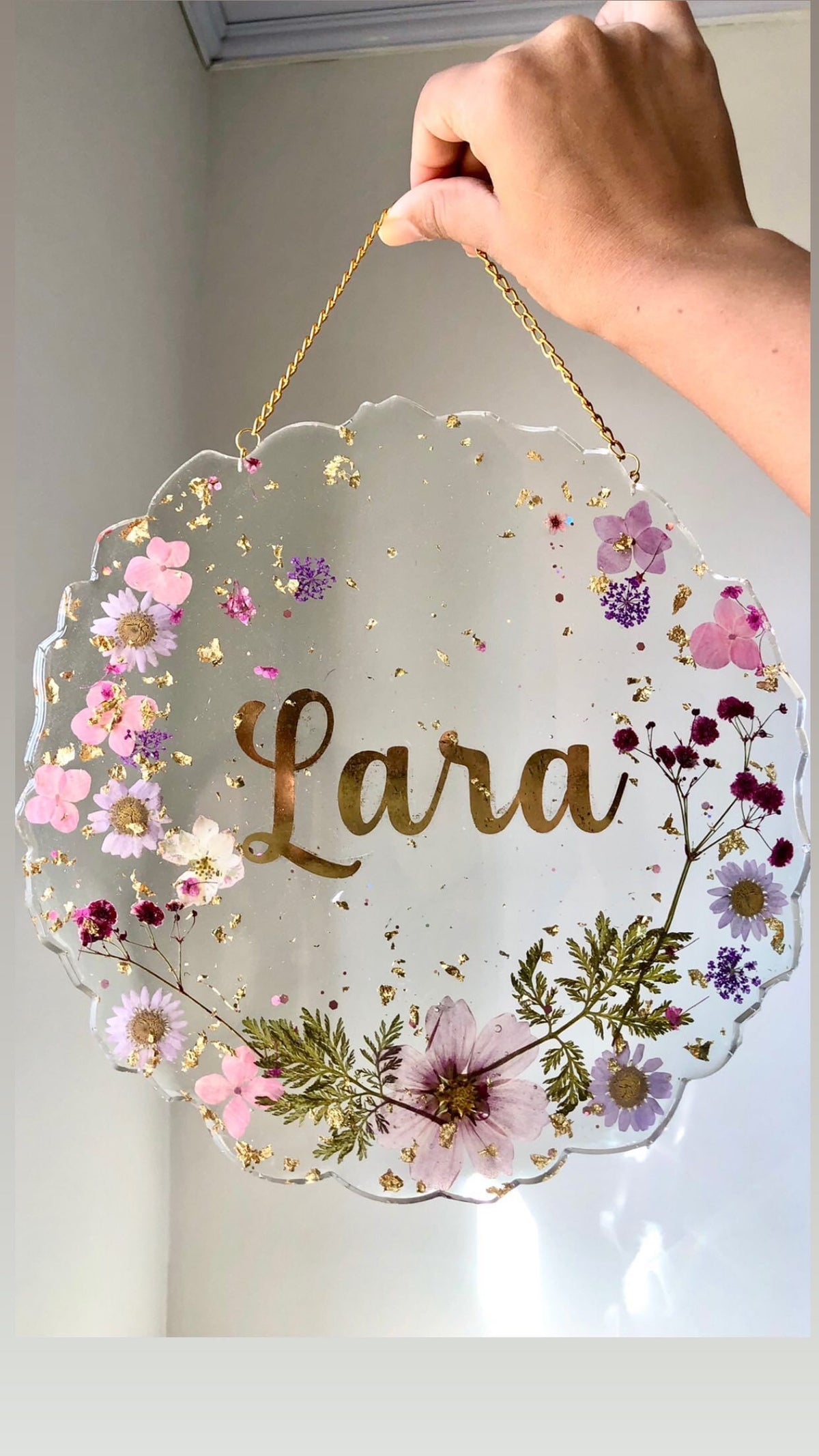 Custom Resin Charm Name Frame – Personalized Keepsake with Flowers