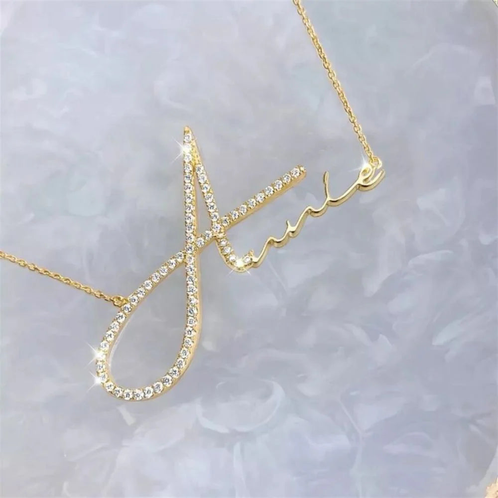 Signature Style Diamond Name Necklace – Custom Personalized Name Jewelry with Diamonds