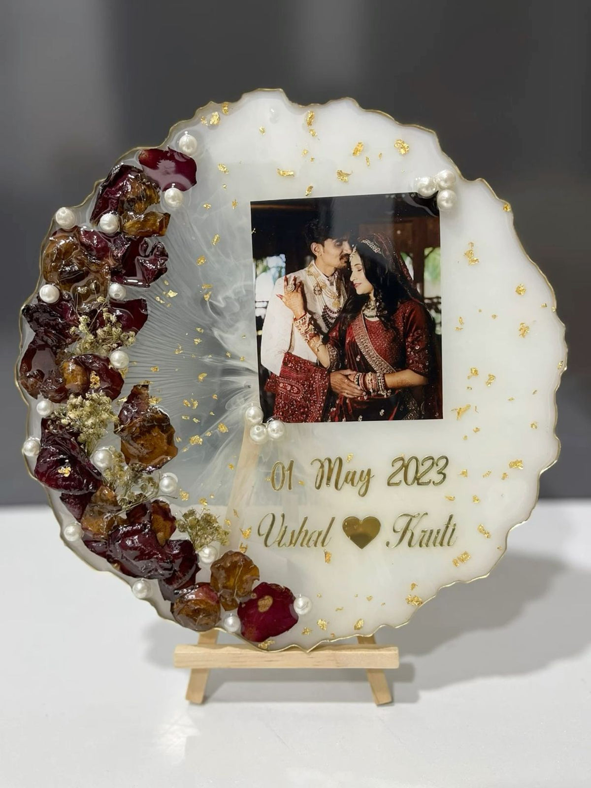 Custom Resin Photo Frame with Real Rose Petals – Personalized Keepsake Gift