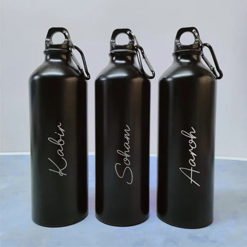 Customizable 750ml Black Sipper Bottle - Personalized Stainless Steel with White Print - KraftedKey